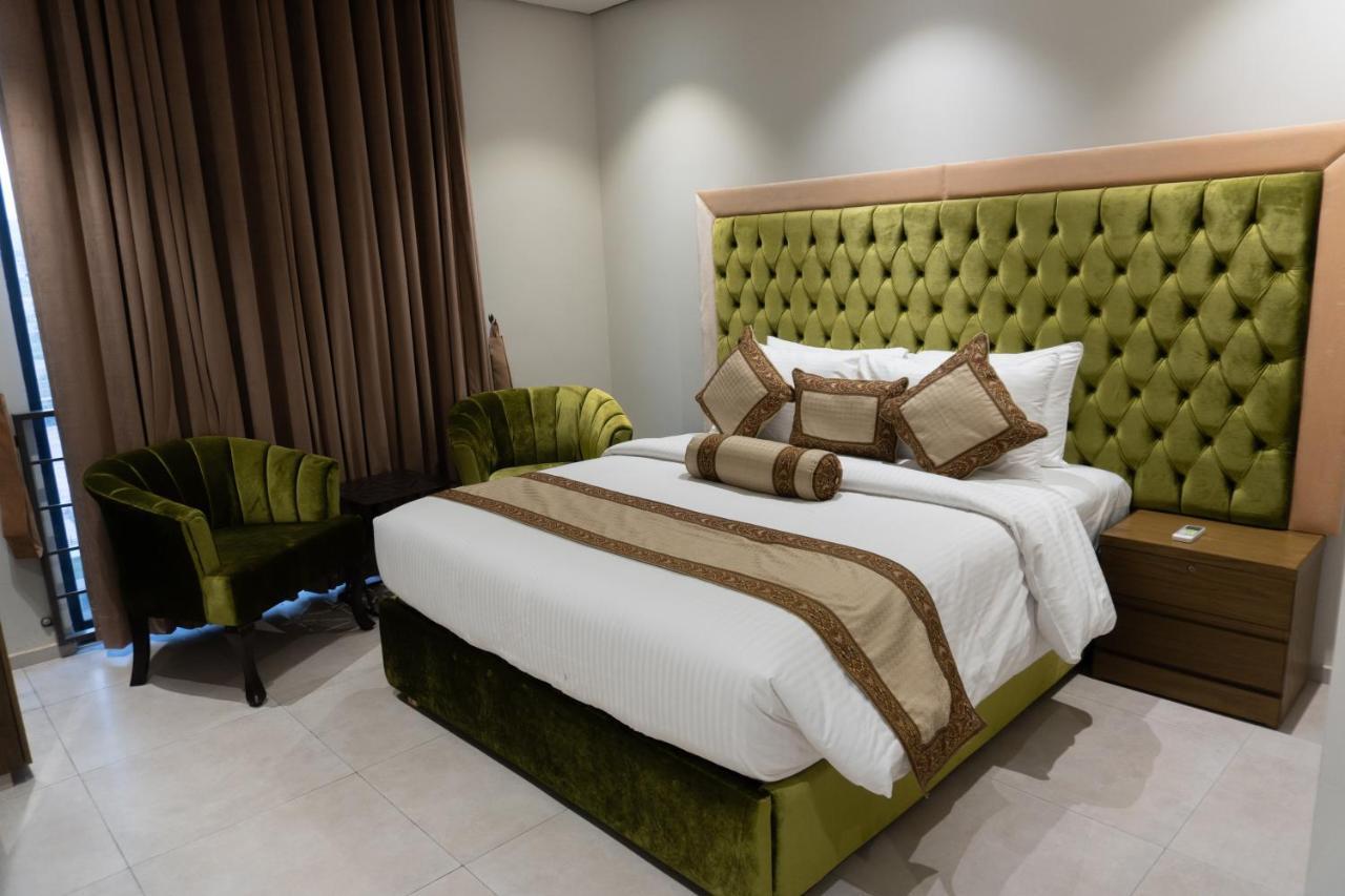 Trivelles Executive Suites איסלמאבד מראה חיצוני תמונה